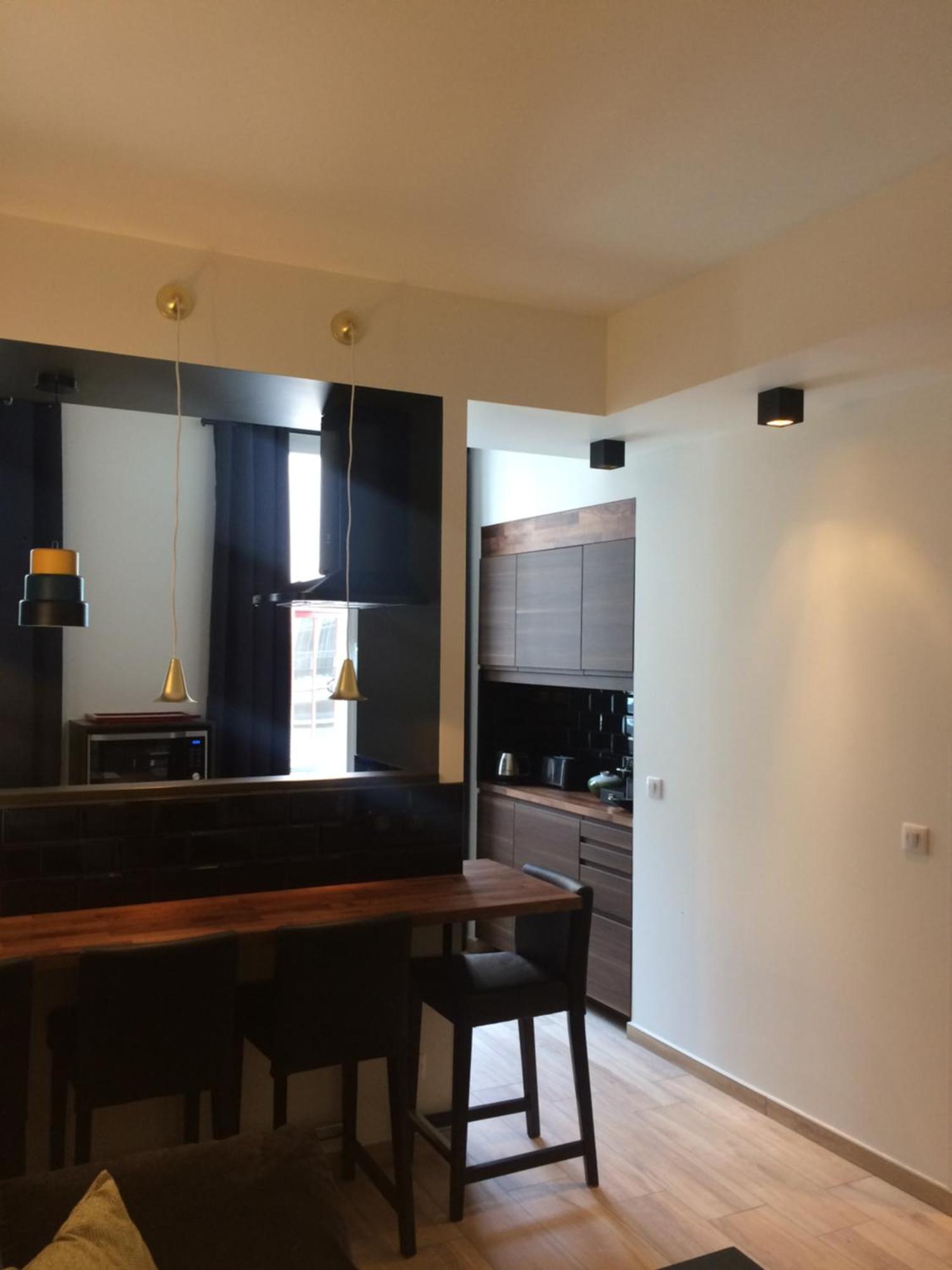 La 48 Apartment