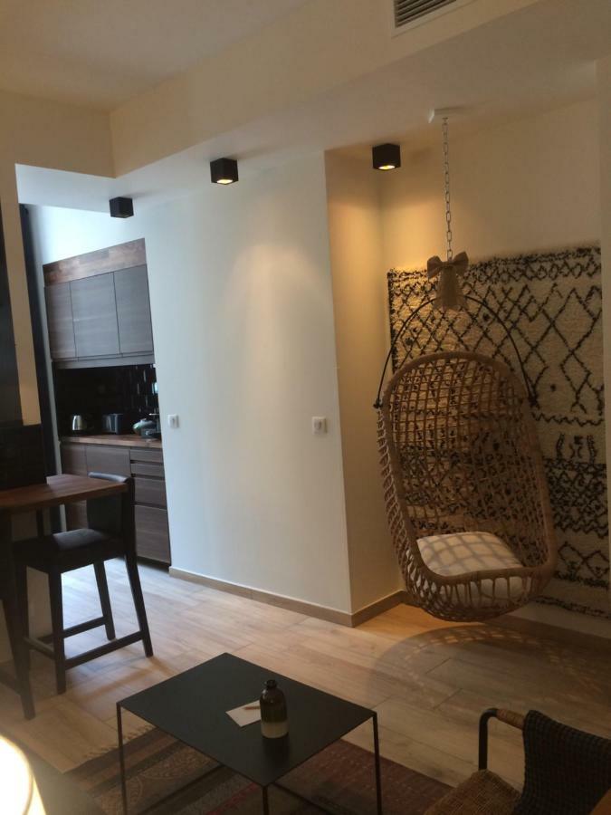 La 48 Apartment *